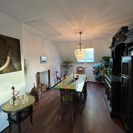 Absalonart Kunstvoll Wohnen Apartment